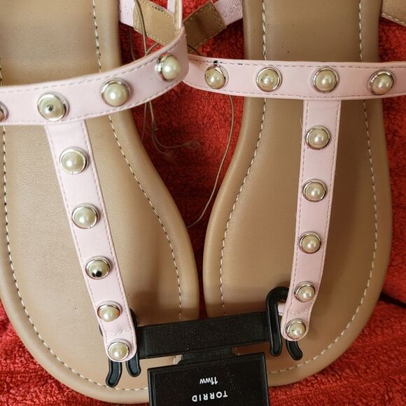 *Torrid Women's sandals, Pink, Size 11WW, NWT - Picture 3 of 5
